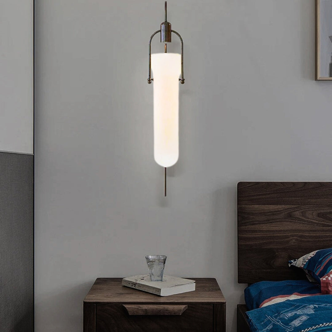 Skanto | Industriell Glassvegglampe