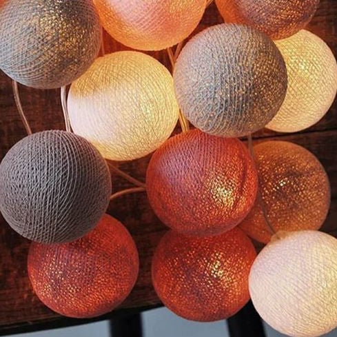 Gledelig Bomull Lys Ball Girlander - LumiBall | Skanto