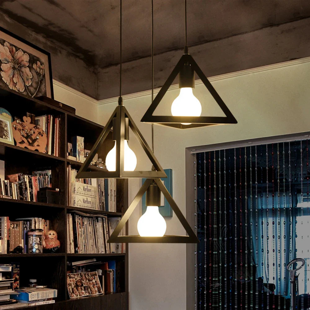 Vintage jern pendellampe i industriell design – retro hengelampe for spisestue og stue | Skanto
