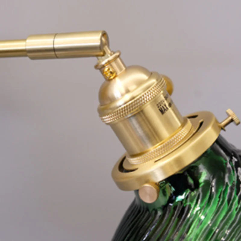 Skanto | Elegant vegglampe i tradisjonell stil