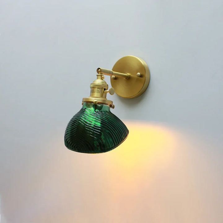 Skanto | Elegant vegglampe i tradisjonell stil