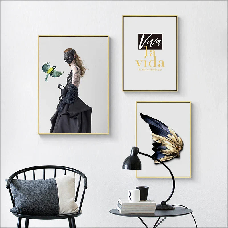 Viva La Vida Minimalistisk Fjær Mote Livsstil Sitat Vegkunst Fin Kunst Lerretstrykk Bilder For Stue Inspirerende nordisk Interiør | Skanto