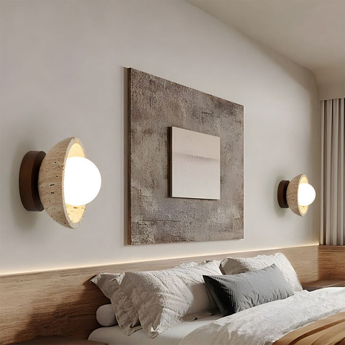 Skanto | Boho Travertin Naturstein LED Vegglampe