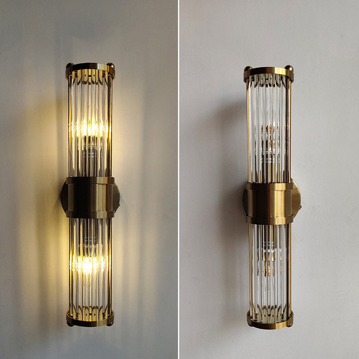Klassisk vegglampe i gull – Luksuriøs belysning for bad og gang | Skanto
