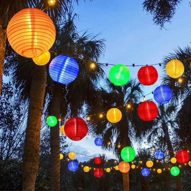 Solar Lantern String Light for Outdoors – Fargerike lanterner for hage- og terrassebelysning | Skanto