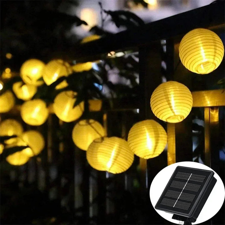 Solar Lantern String Light for Outdoors – Fargerike lanterner for hage- og terrassebelysning | Skanto