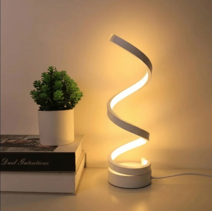 SpiralLight LED Bordlampe med Dimbar Belysning og Berøringskontroll | Skanto