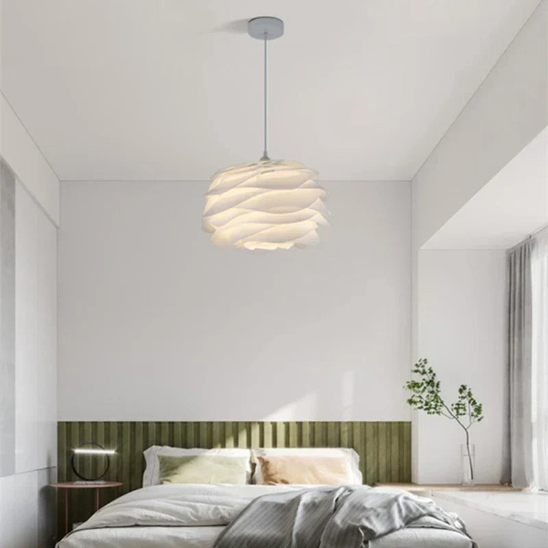 Romantisk rosenkrans taklampe – elegant og stemningsfull for ethvert interiør