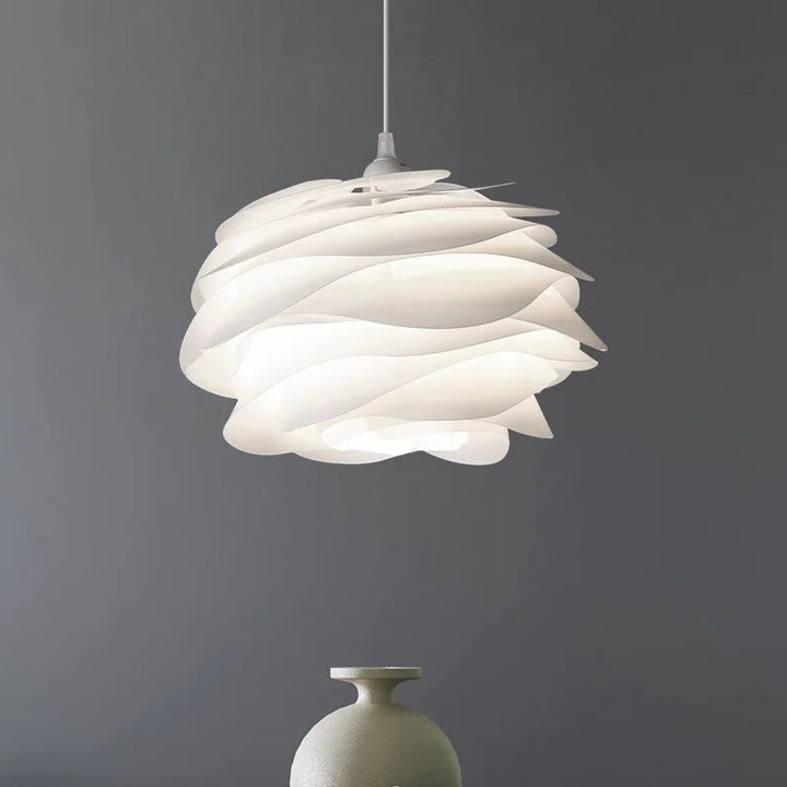 Romantisk rosenkrans taklampe – elegant og stemningsfull for ethvert interiør