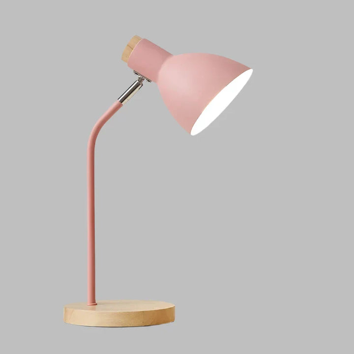 Skanto | Trebordlampe – Kreativ skandinavisk skrivebordslampe laget av tre og metall