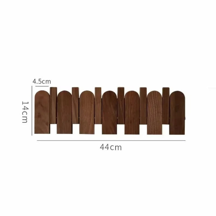 Wandgarderobe mit Klavierhaken aus Holz