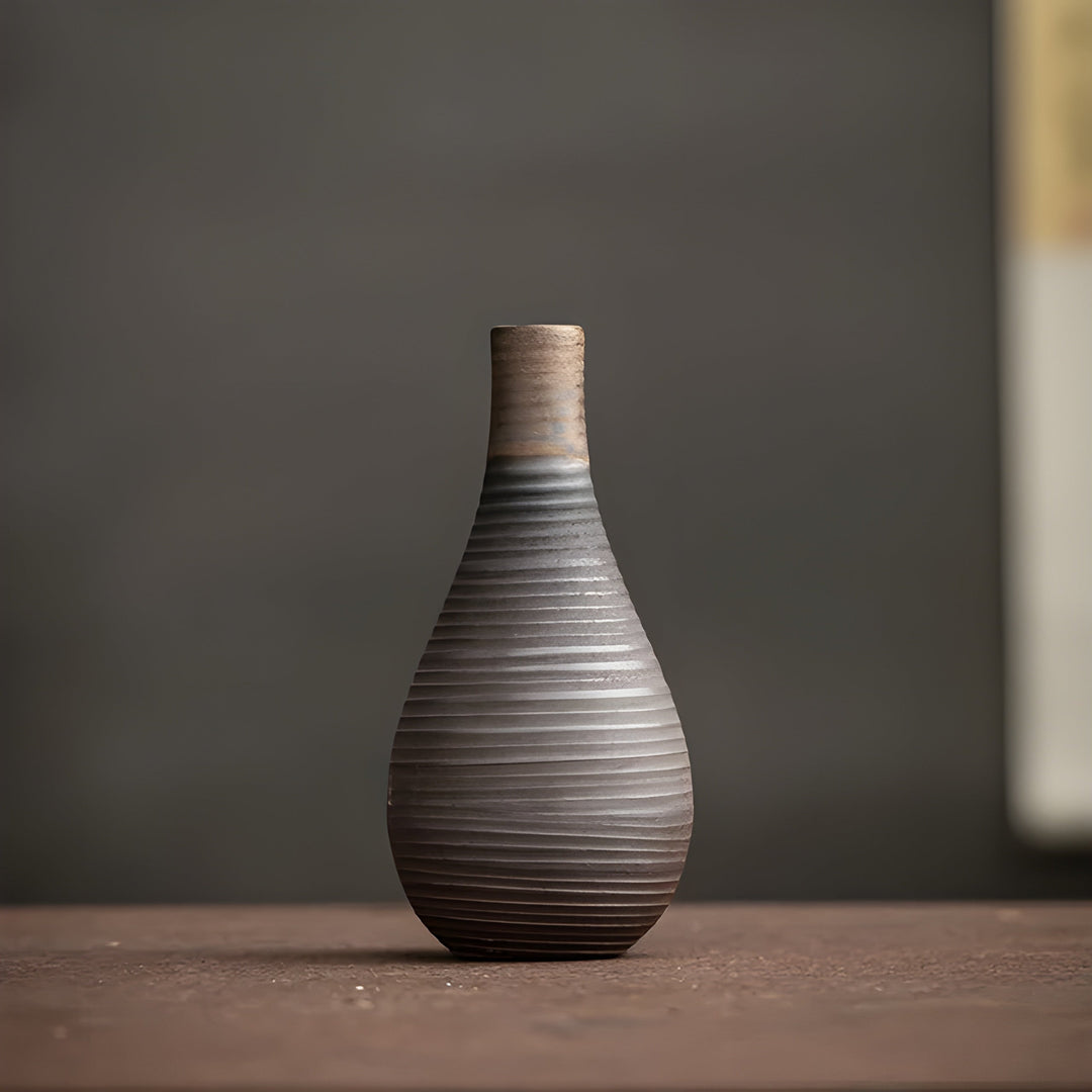Kreativ Håndlaget Antikk Keramikk Vase for Elegant Dekor | Skanto