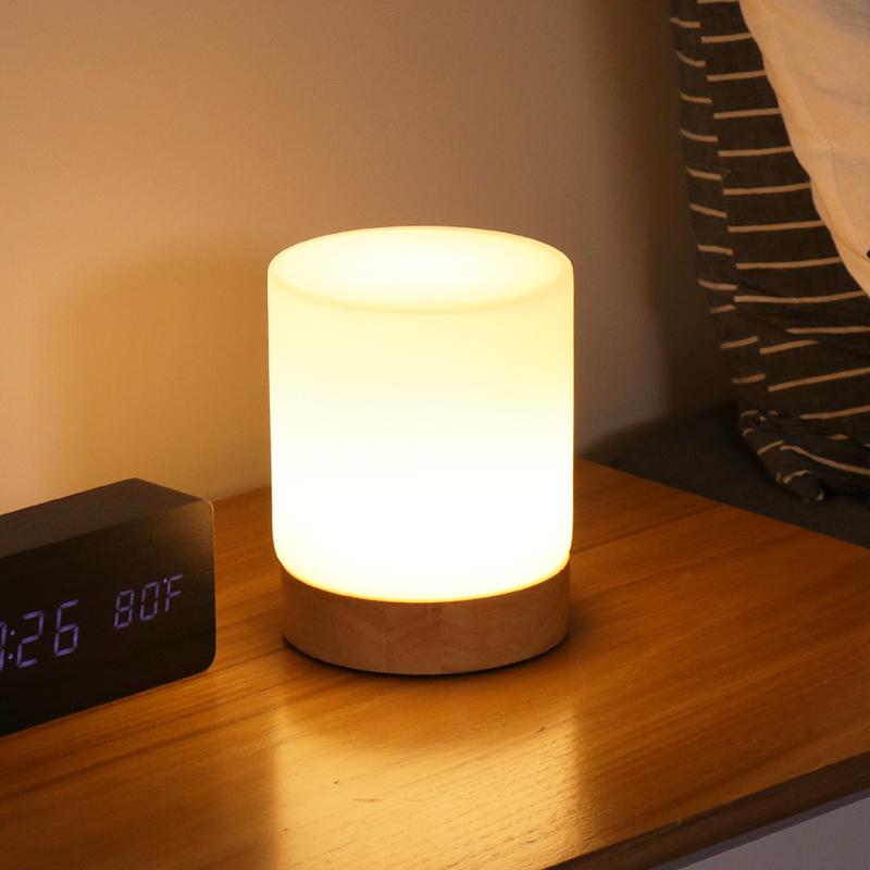 Skanto | Minimalistisk bordlampe med berøringsfunksjon og 360° belysning