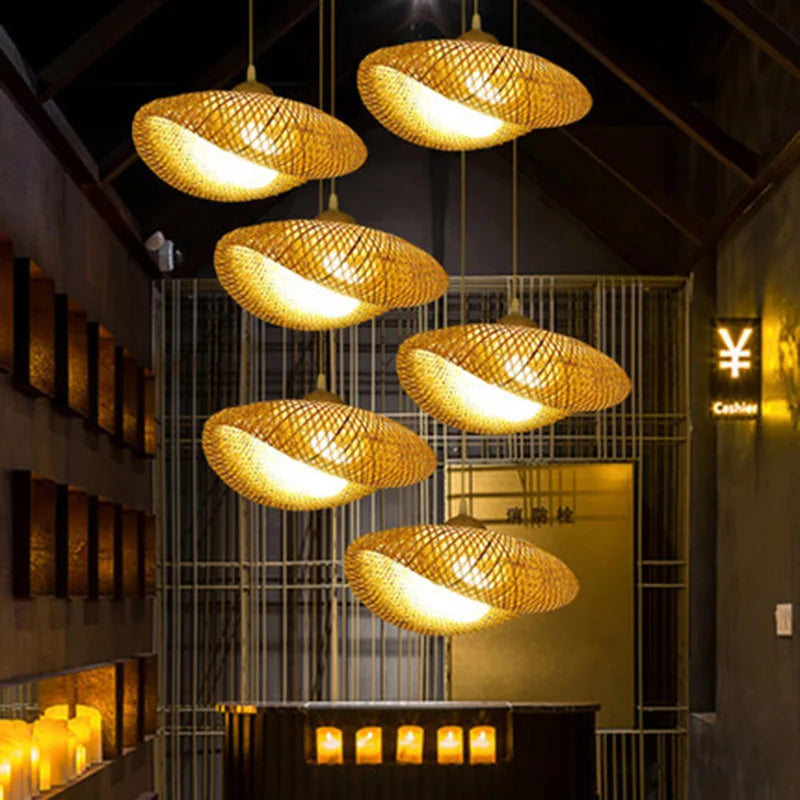 Håndlaget rattan hengende lampe | Naturlig lys for stue og spisestue | Koselig boho-stil