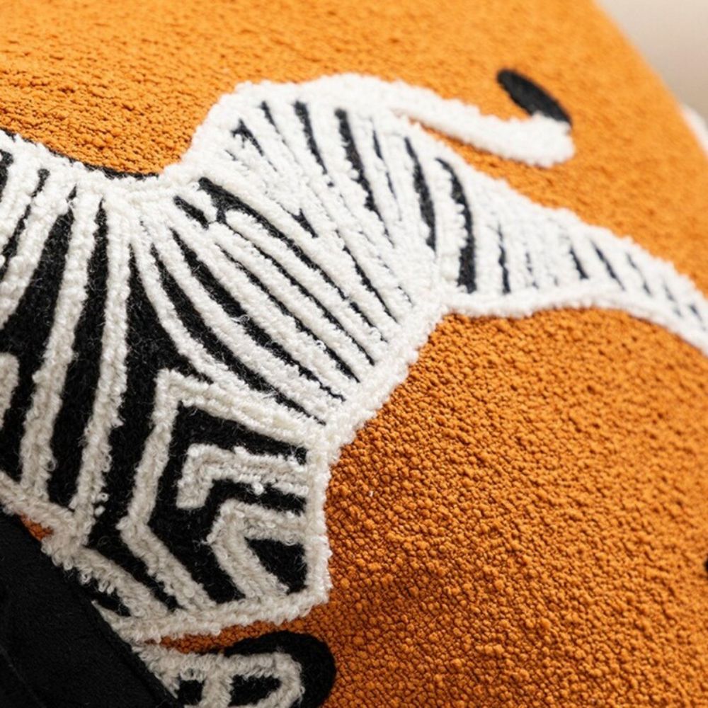 Skanto | Zebra Dash Brodert Putetrekk