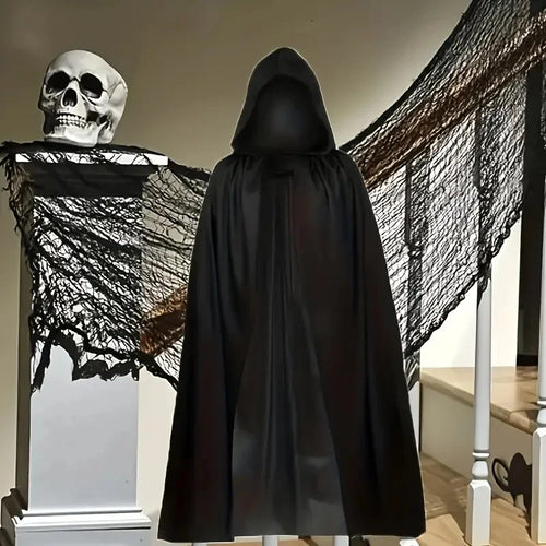 Svart kappe med hette – Lang unisex Halloween- & cosplay-sjal | Skanto
