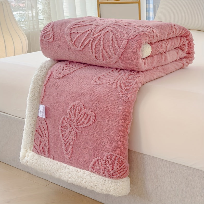 Cozy Luxe – Myk Fleece Teppe med Sommerfugl Design Skanto