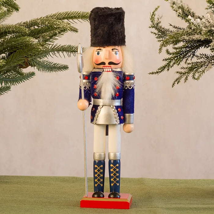 Skanto | NussknackerJoy - Tre Nussknacker Soldatfigur for tidløs julemagisk