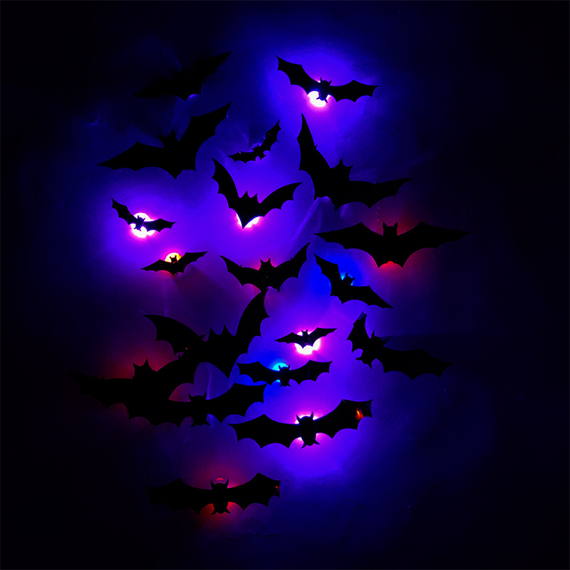 Skanto | 3D Flaggermus LED Veggdekor — Gjør hjemmet ditt til den skumleste Halloween-scenen med livaktige flygende illusjoner!