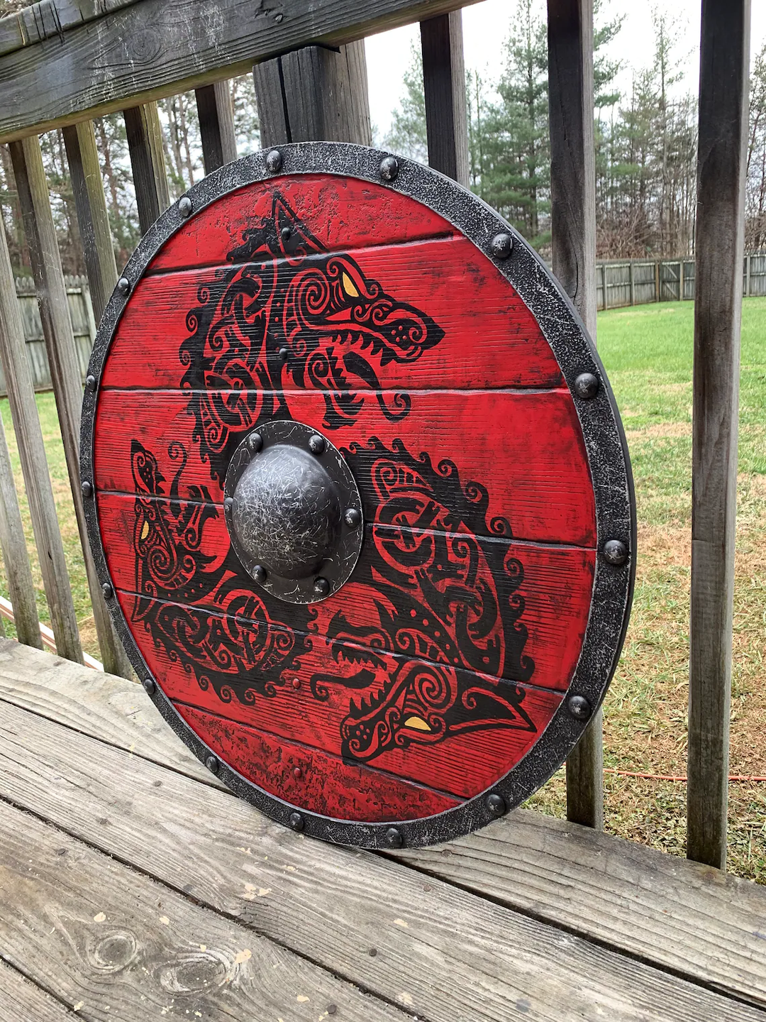 Skanto | Eivor Valhalla Raven Kamp Skadet Viking Tre Skjold 30CM