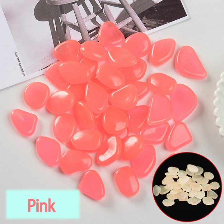 Skanto | Glow-in-the-dark garden stones