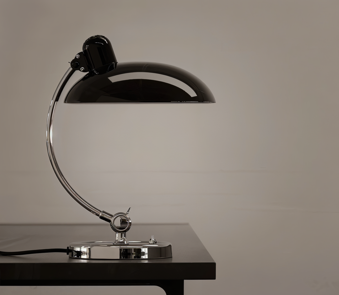 Skanto | Justerbar Vintage Jern Skrivebordslampe – Virella