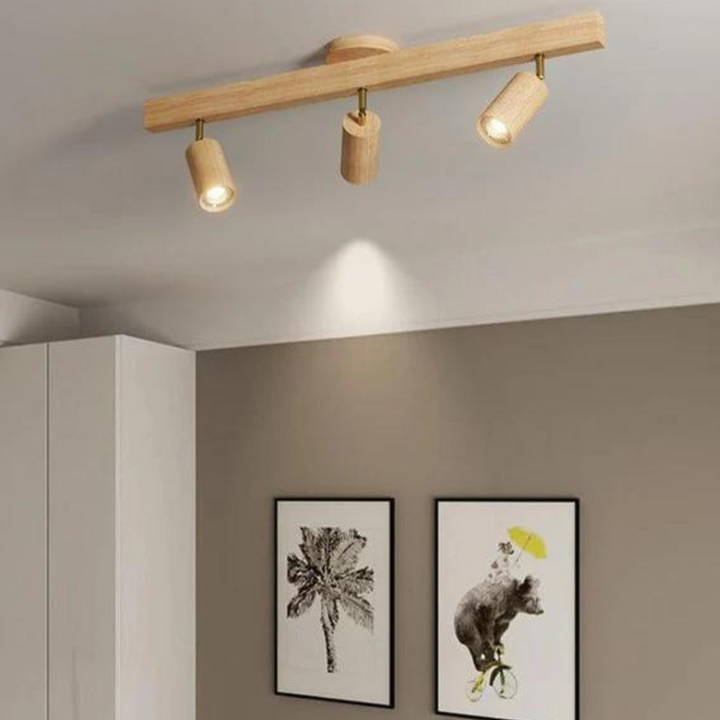Skanto | EcoLux Justerbart Tre Takspotlight med LED-pære Inkludert