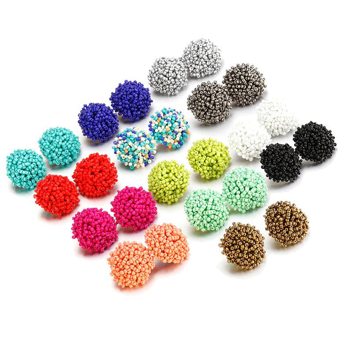 Skanto | Lys og morsom håndlaget multicolor perle pompom stud øredobber