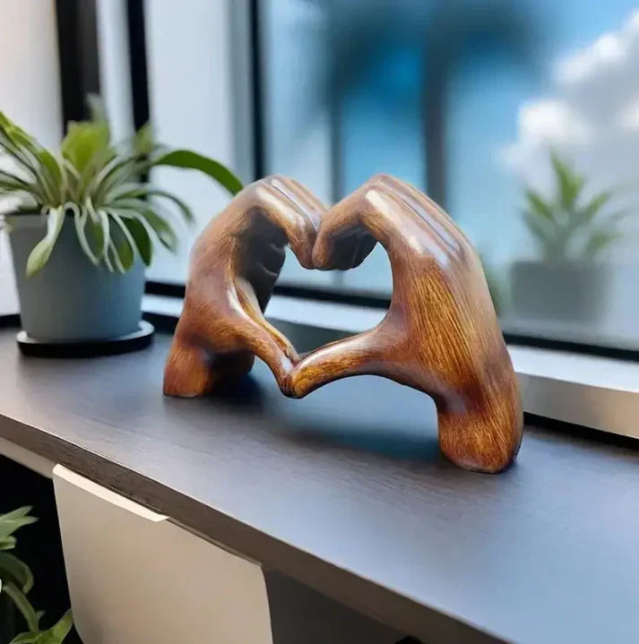 HeartGlow Håndlaget Symbol for Kjærlighet Skanto