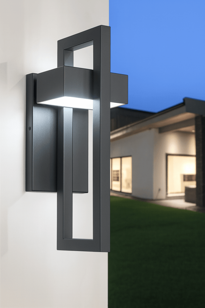Skanto | ARCORA – Moderne Utendørs Vegglampe med LED & Værbeskyttelse