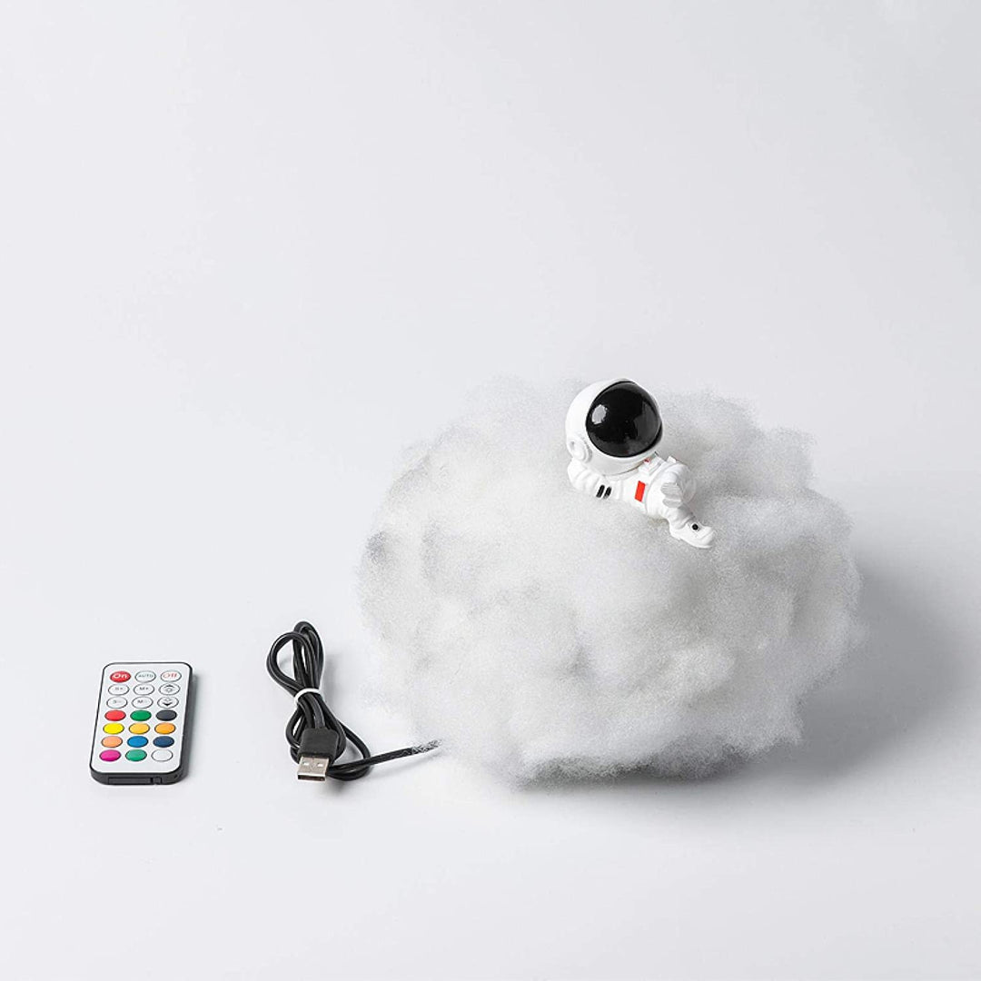 Skanto | Astronaut Cloud Lamp - AstroCloud
