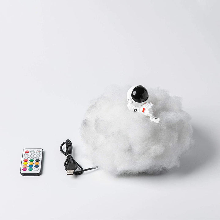 Skanto | Astronaut Cloud Lamp - AstroCloud