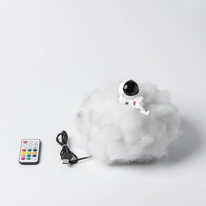 Skanto | Astronaut LED Lampe | Fargerik Sky