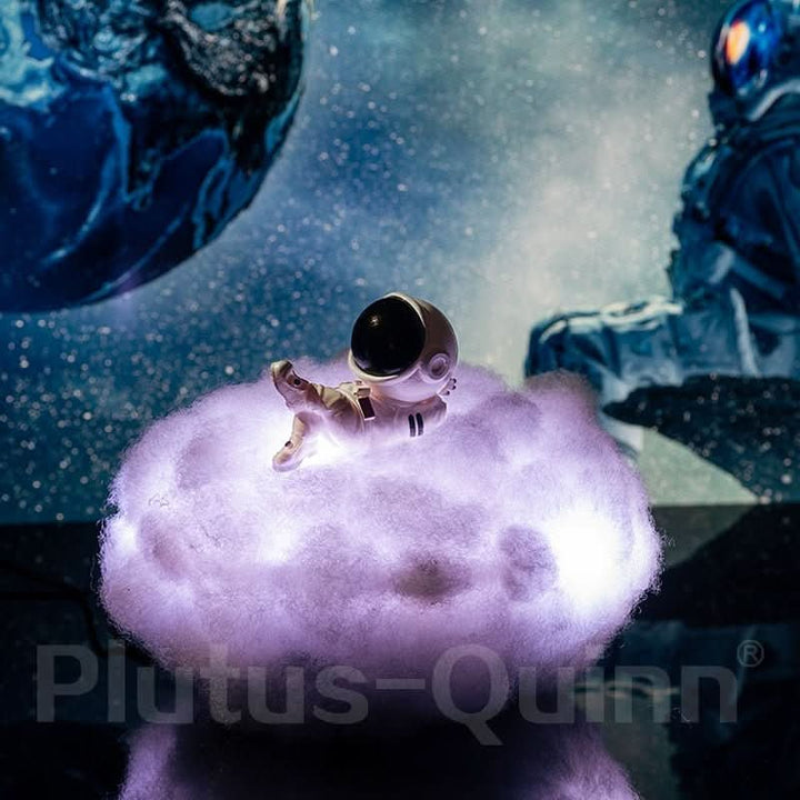 Skanto | Astronaut LED Lampe | Fargerik Sky