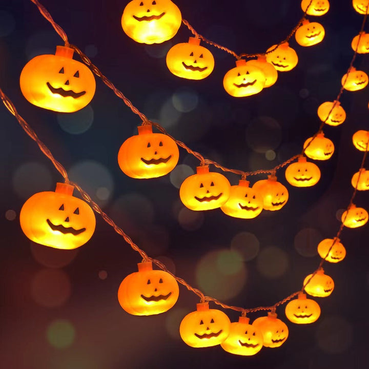 Skanto | Halloween Dekorasjon Lysilder