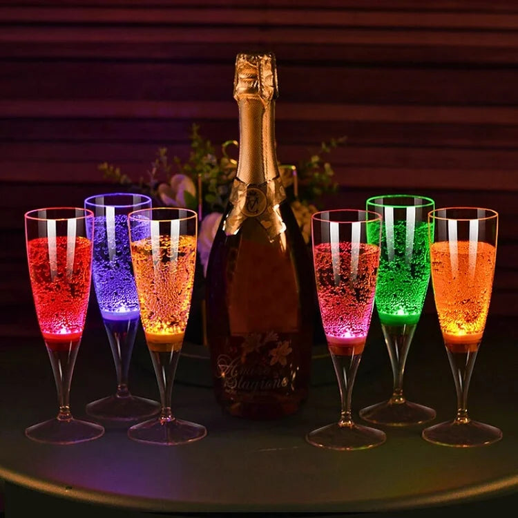 GlowSip - LED-belyst vinglasssett (6 stk) Skanto