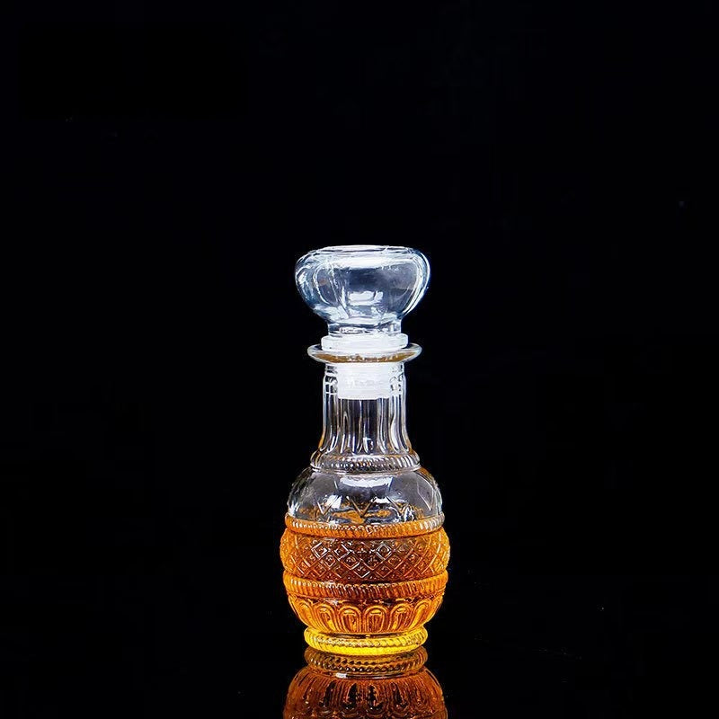 Skanto | Mini Vintage Glass Karaffel