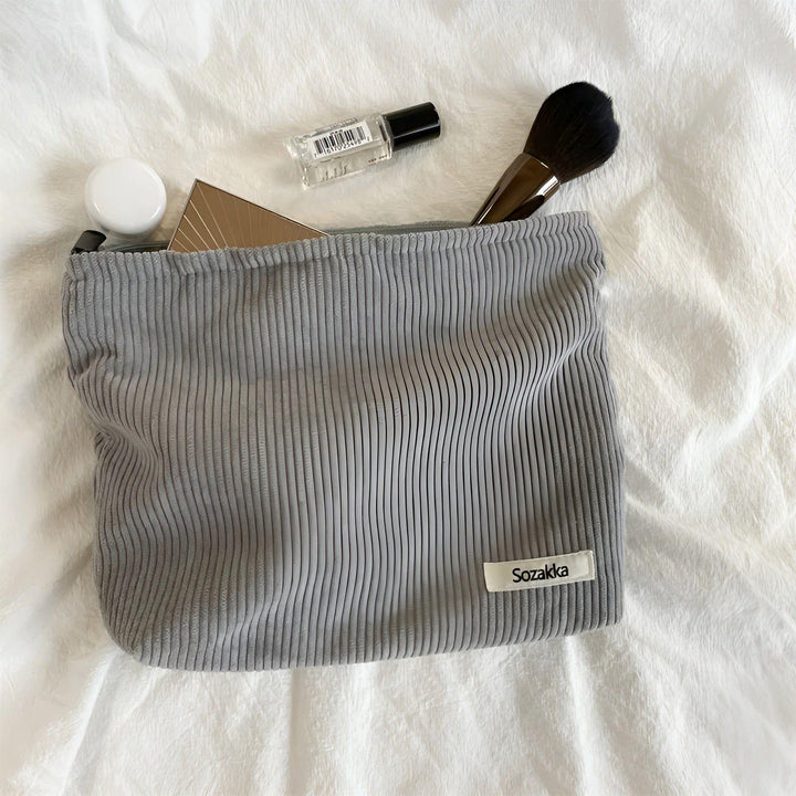 CorduroyGlam Bag - Cord Romslig Organiseringsveske for Kosmetikk | Skanto