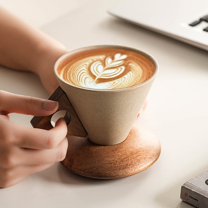 BaristaLuxe Keramisk Kaffeekopp 250ml – Håndlaget med treskaft og fat | Skanto