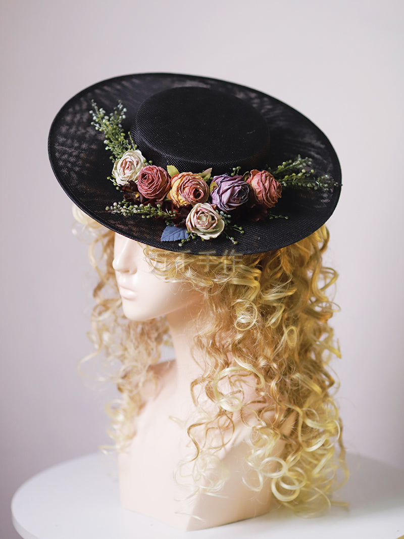 Skanto | Håndlaget fransk hatt, retro og elegant hul blomst skogstil flat hatt