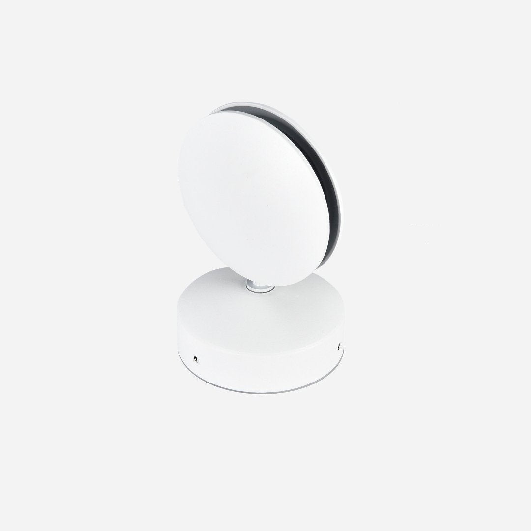 NovaWall LED-Wandleuchte med Farbwechseldesign