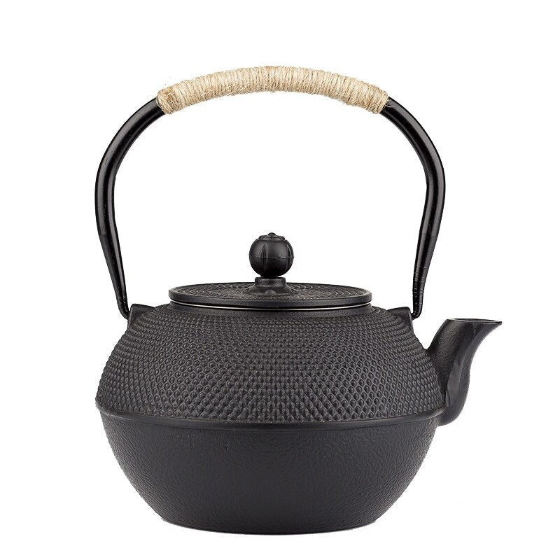 Svart jernkjele med infuser, støpejerns tekjele for vannkoking | Skanto