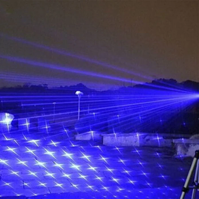 Skanto | Blazing Blue Høy-Power taktisk laser lommelykt – BlazeBeam
