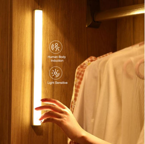 Skanto | Trådlampe med LED, smart kontroll og bevegelsessensor
