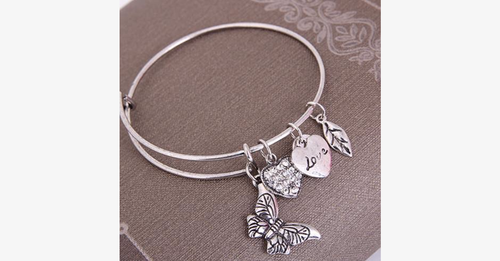 Skanto | Butterfly Love Charm Bracelet
