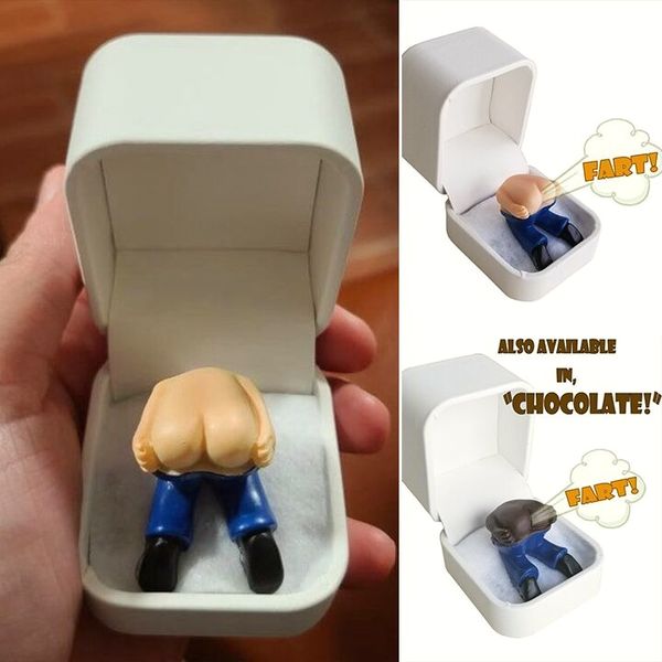Skanto | Farting Butt Forlovelsesring Boks