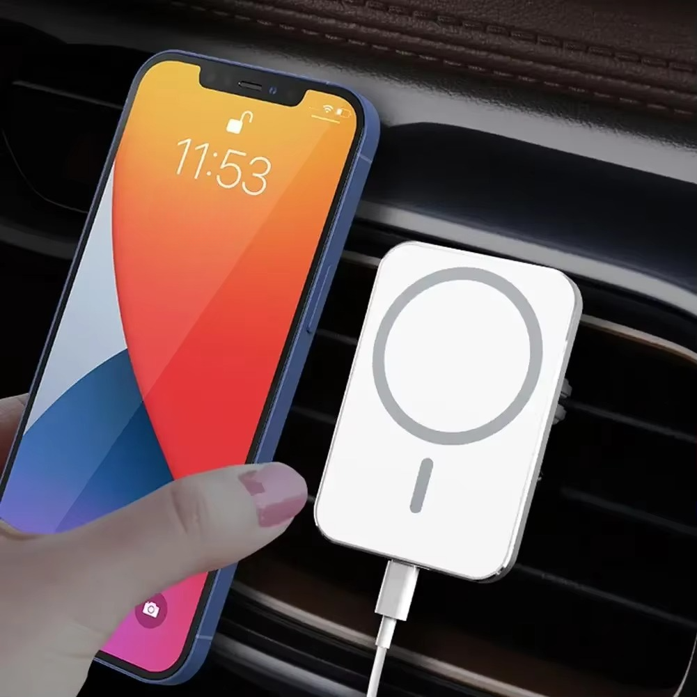 Skanto | 15W magnetisk trådløs bil-laderfeste med Type-C hurtiglading for iPhone 12 og 13-serien