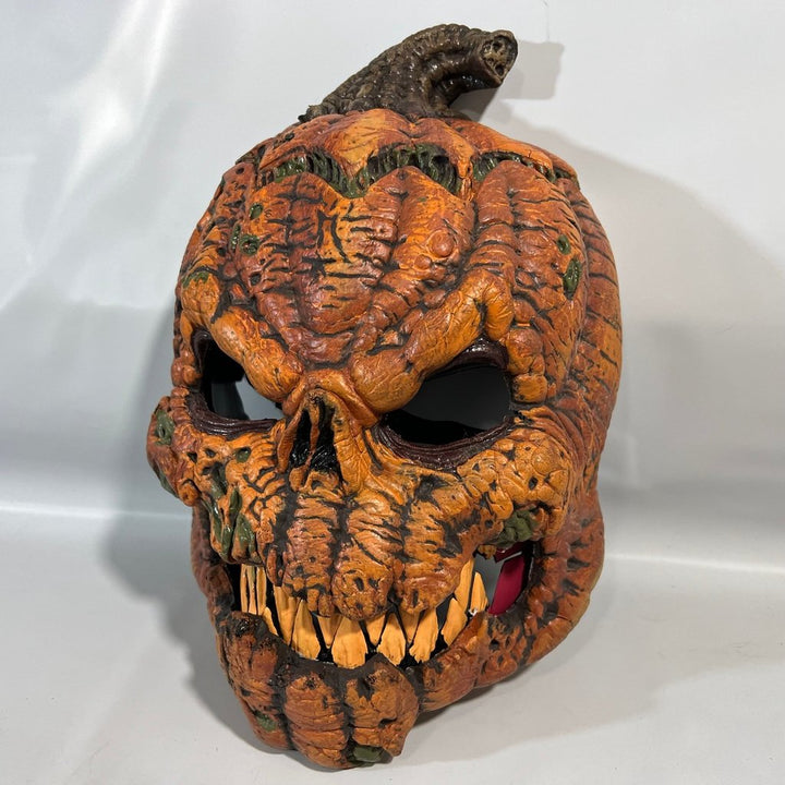 Skanto | PhantomPumpkin Ani-Motion Maske — Bring din horror til livs og la alle skjelve av frykt!