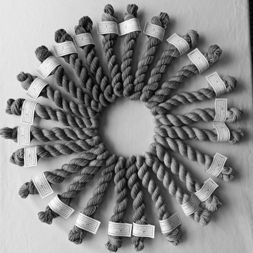 Skanto | WoolMagic – Adventskalender med 24 Ull-Overraskelser – For Strikke- & Hekleentusiaster