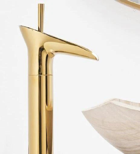 Skanto | CascadeFlow Luxe Vanntfall Basin Mixer Tap